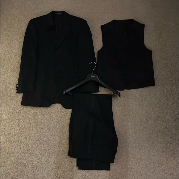 Hugo Boss Black Tuxedo Full Set